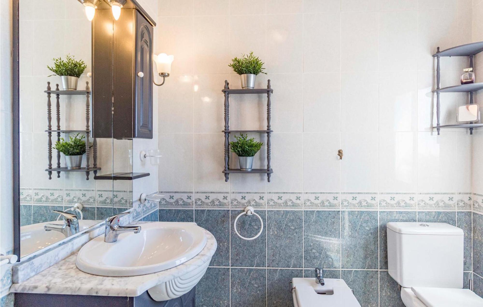 Pet Friendly Home In Velilla-Taramay With Kitchen Exteriör bild